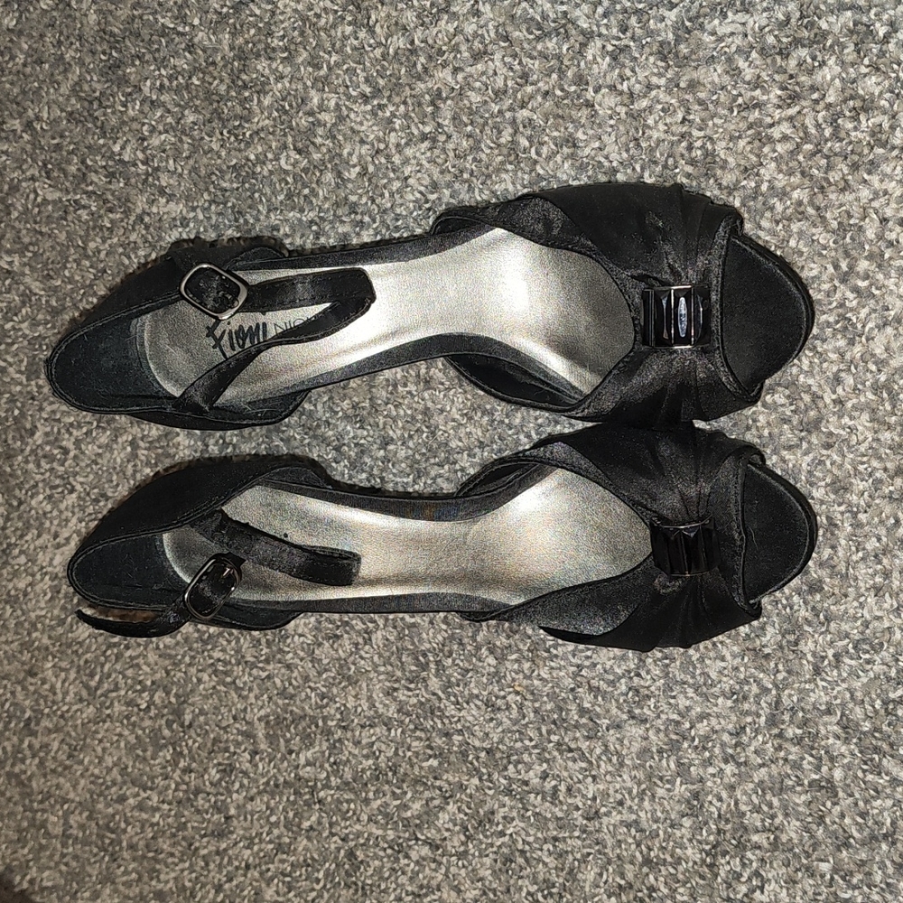 Dress heels